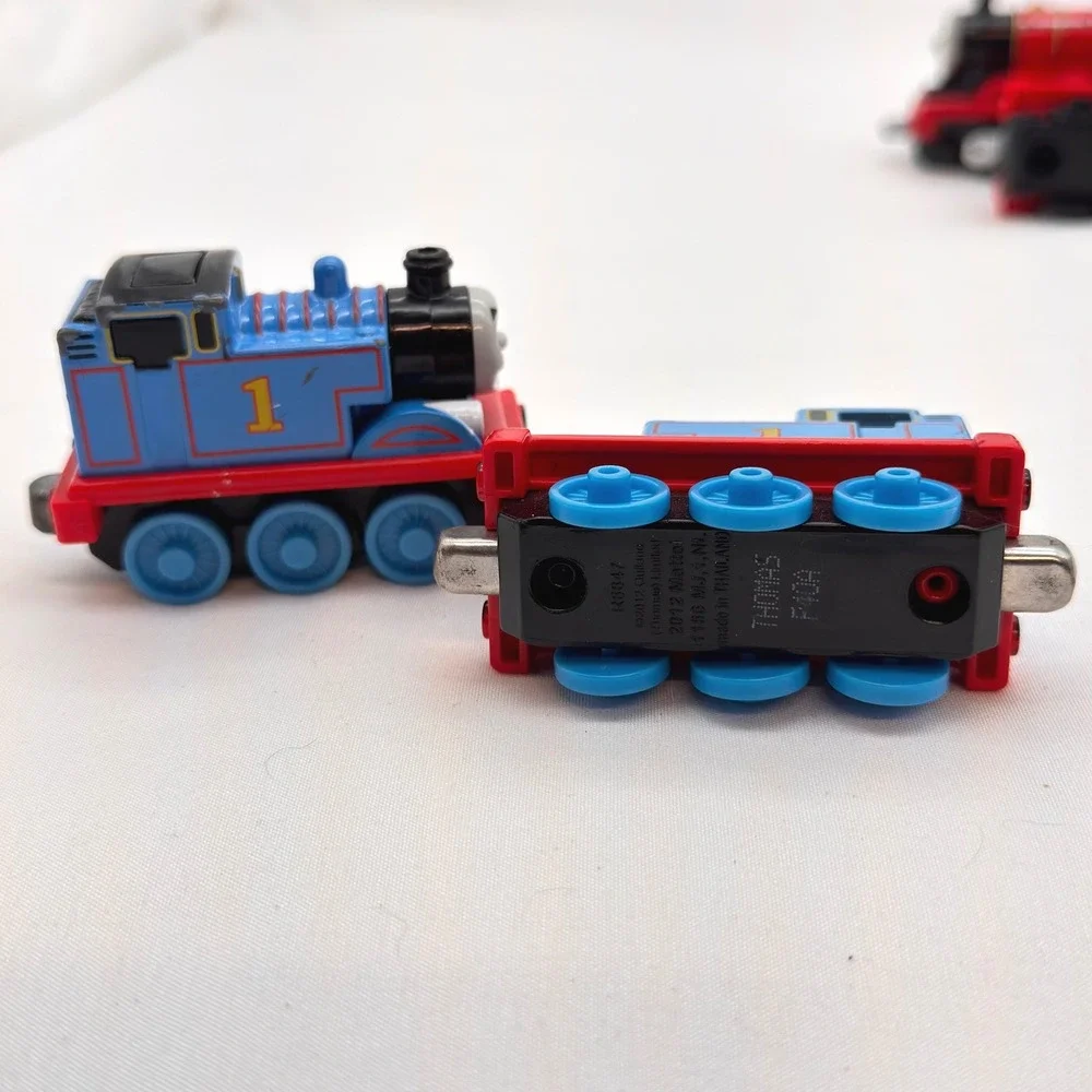 Thomas & Friends Take-n-Play Diecast Train Lot Thomas James Victor Ivan Ashima